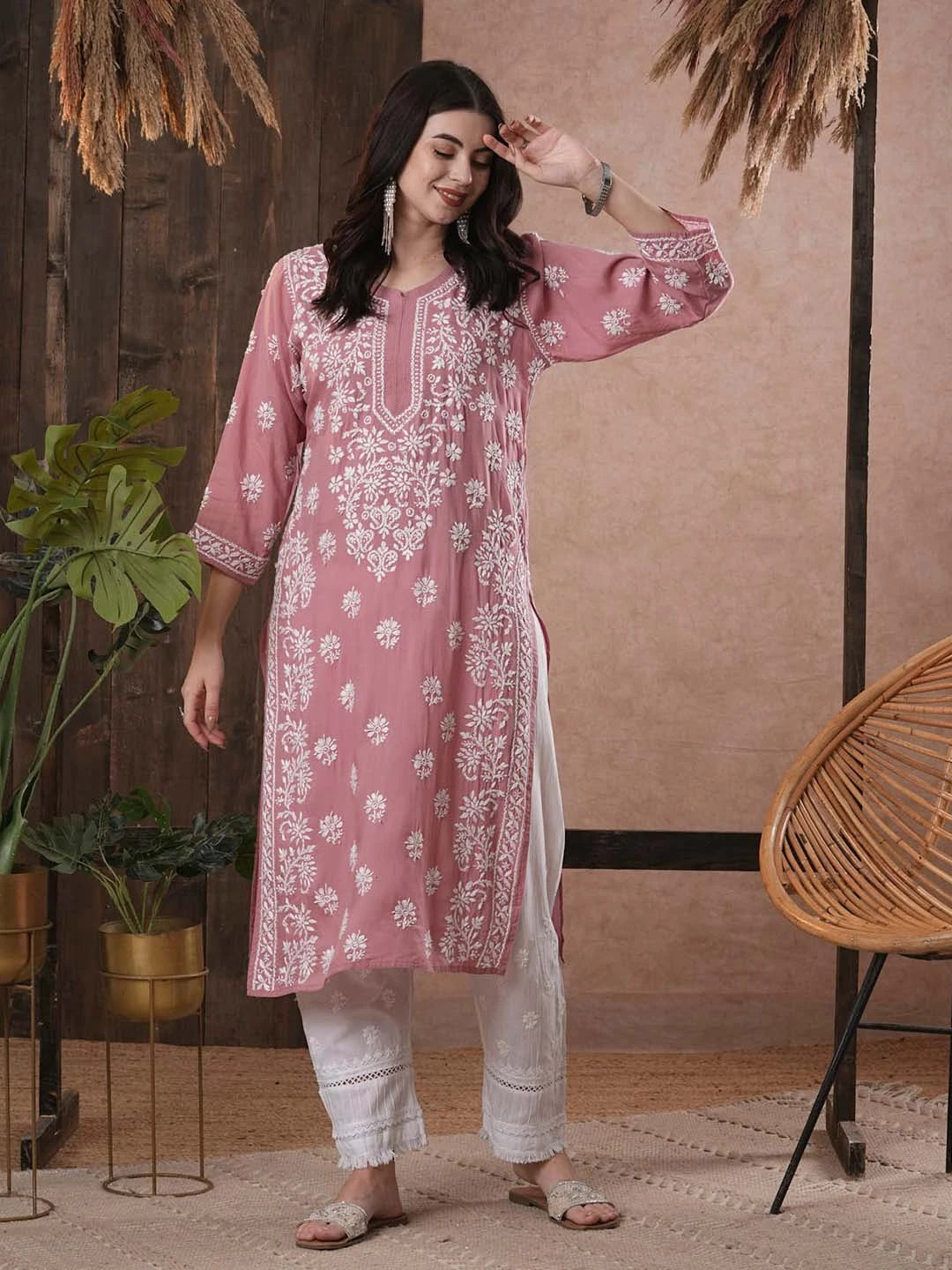 Ada Hand Embroidered Dusty Pink Modal Lucknowi Chikankari Straight Kurta A411552