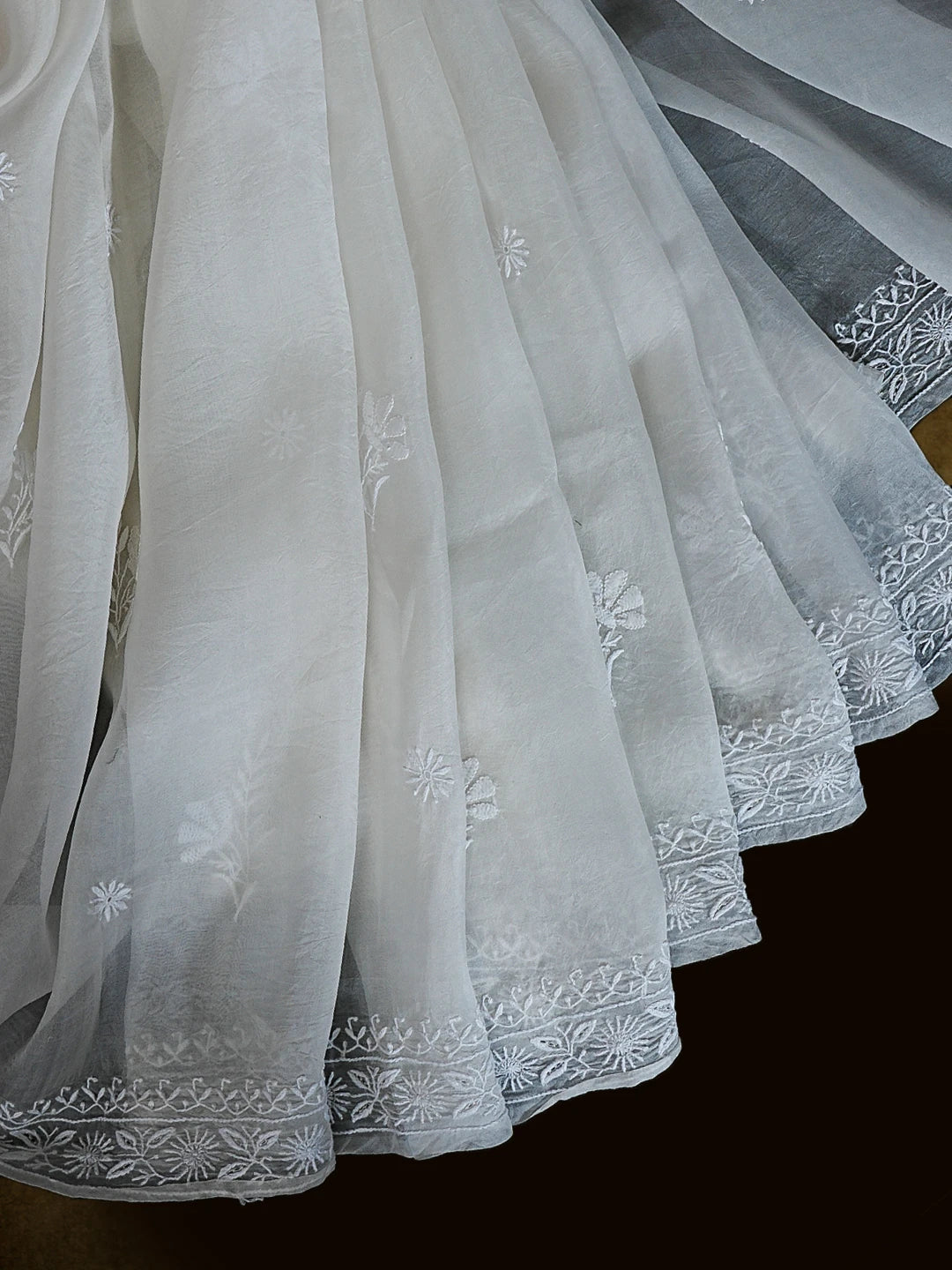 Ada Hand Embroidered Ivory Organza Lucknowi Chikankari Saree With Blouse 01A521393