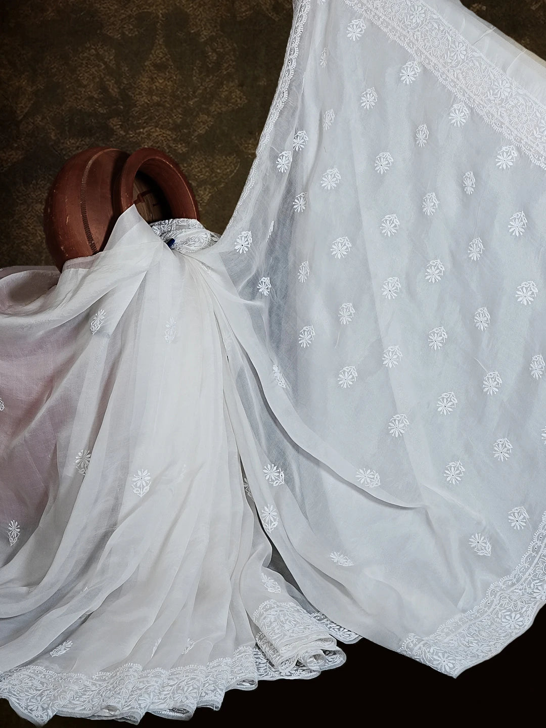 Ada Hand Embroidered White Organza Lucknowi Chikankari Saree With Blouse 01A532259