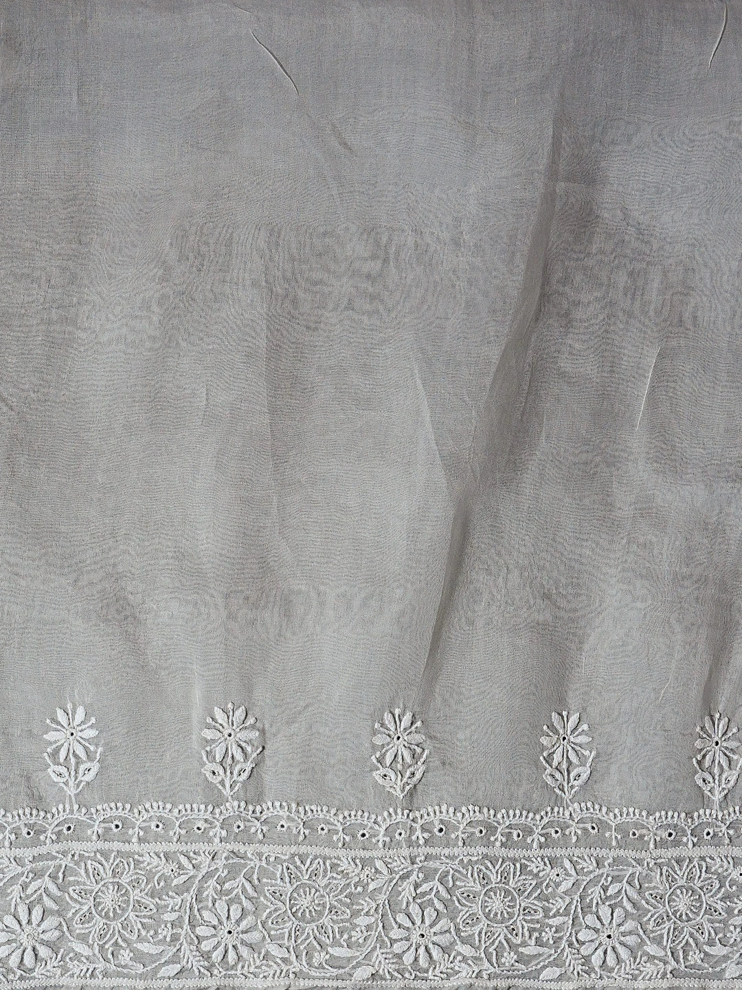 Ada Hand Embroidered White Organza Lucknowi Chikankari Saree With Blouse 01A532259
