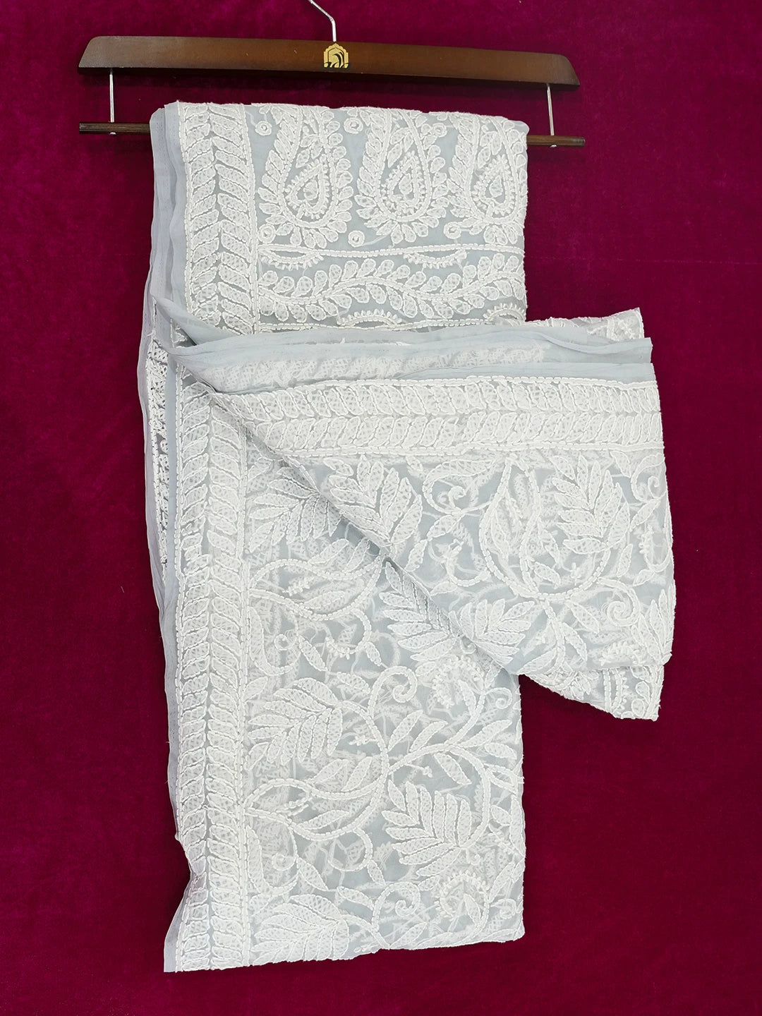 Ada Hand Embroidered Grey Georgette Lucknowi Chikankari Saree With Blouse 01A539270