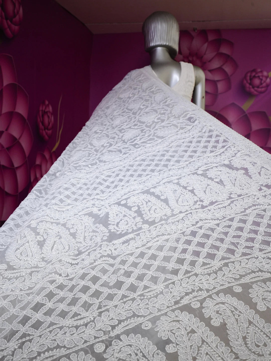 Ada Hand Embroidered Grey Georgette Lucknowi Chikankari Saree With Blouse 01A539270