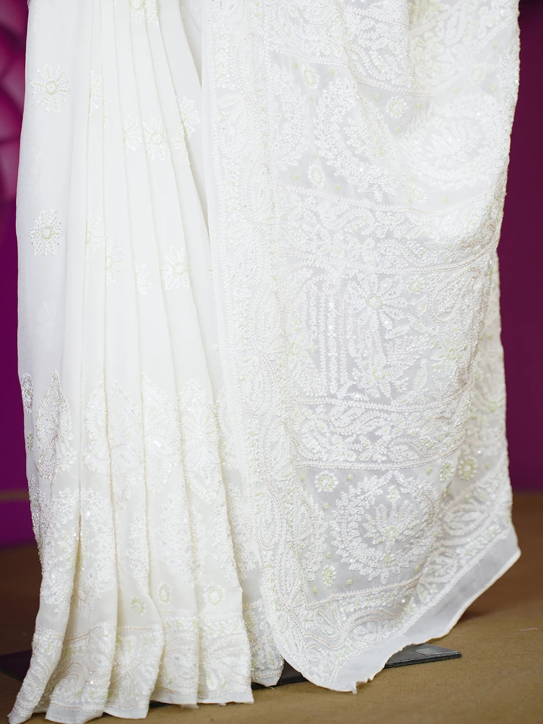 Ada Hand Embroidered White Pure Georgette Lucknowi Chikankari Saree/Blouse With Sequinned Work 01A513004