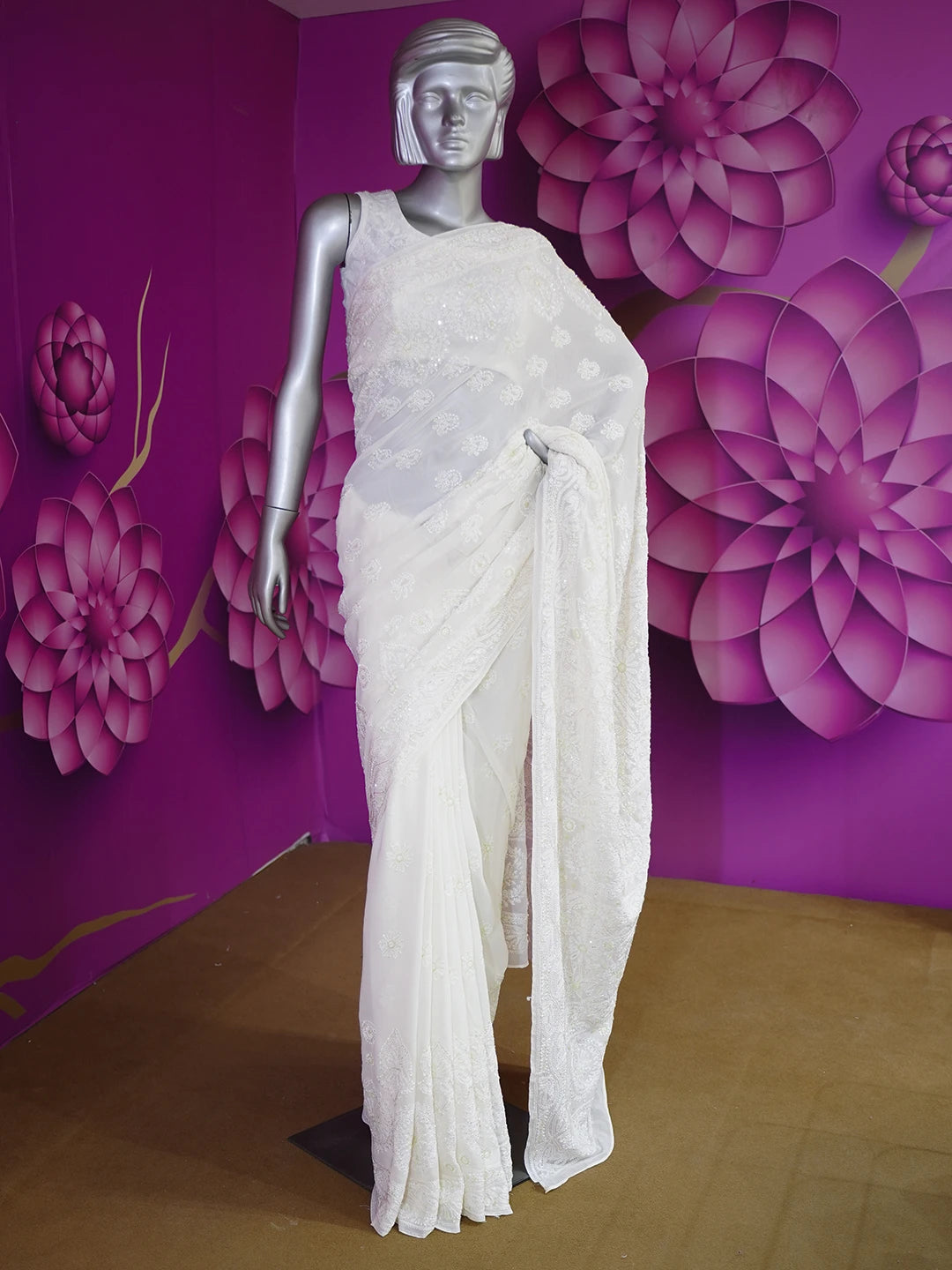 Ada Hand Embroidered White Pure Georgette Lucknowi Chikankari Saree/Blouse With Sequinned Work 01A513004