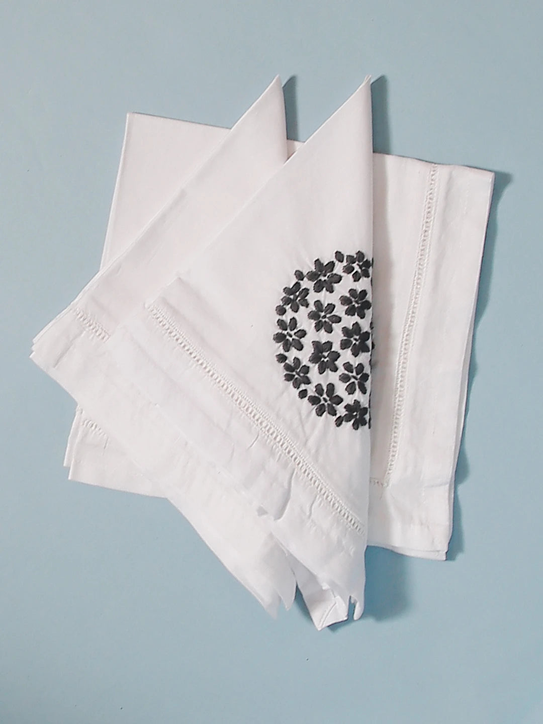 Ada Hand Embroidered White Cotton Lucknowi Chikan Napkin Set 01A129647