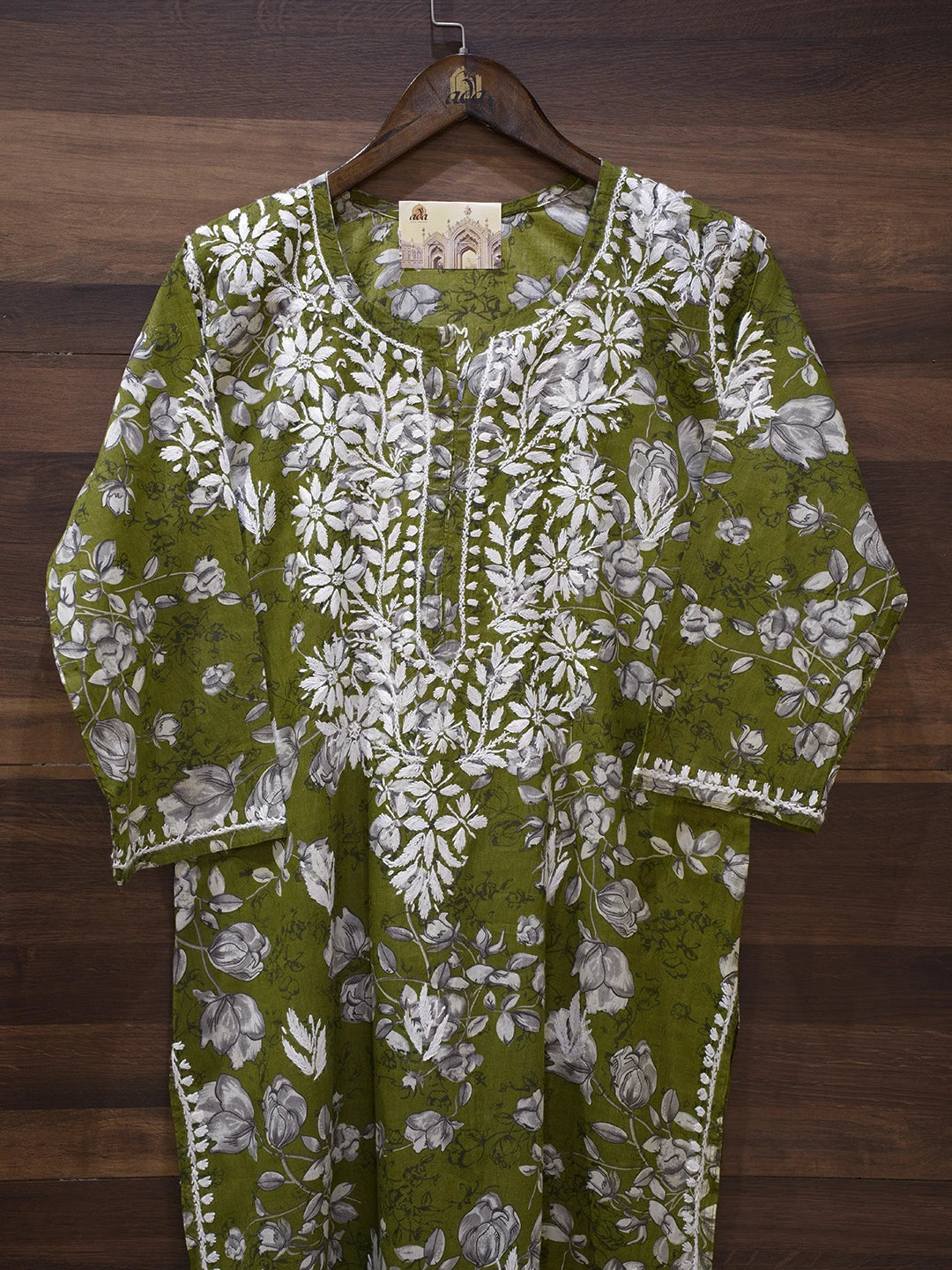 Ada Hand Embroidered Green Cotton Lucknowi Chikankari Straight Kurta A411559