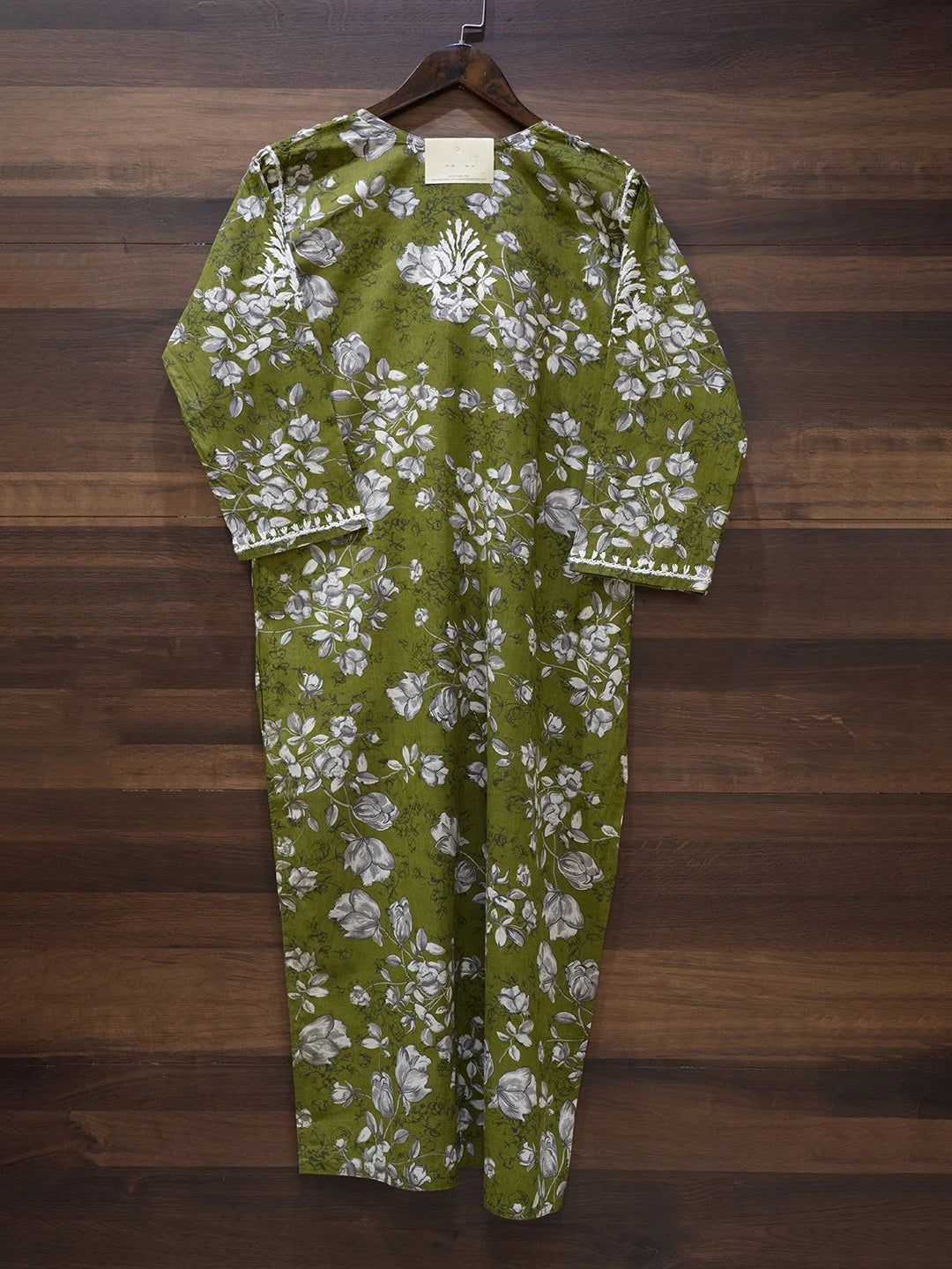 Ada Hand Embroidered Green Cotton Lucknowi Chikankari Straight Kurta A411559