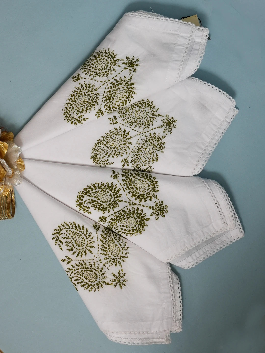 Ada Hand Embroidered White Cotton Lucknowi Chikankari Napkin Set 01A507458