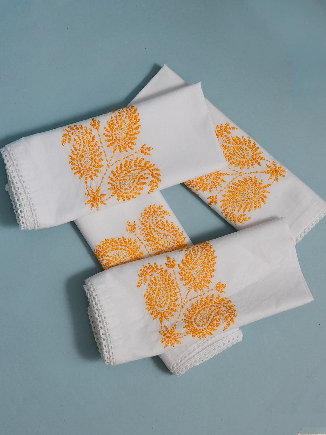 Ada Hand Embroidered White Cotton Lucknowi Chikankari Napkin Set 01A507456