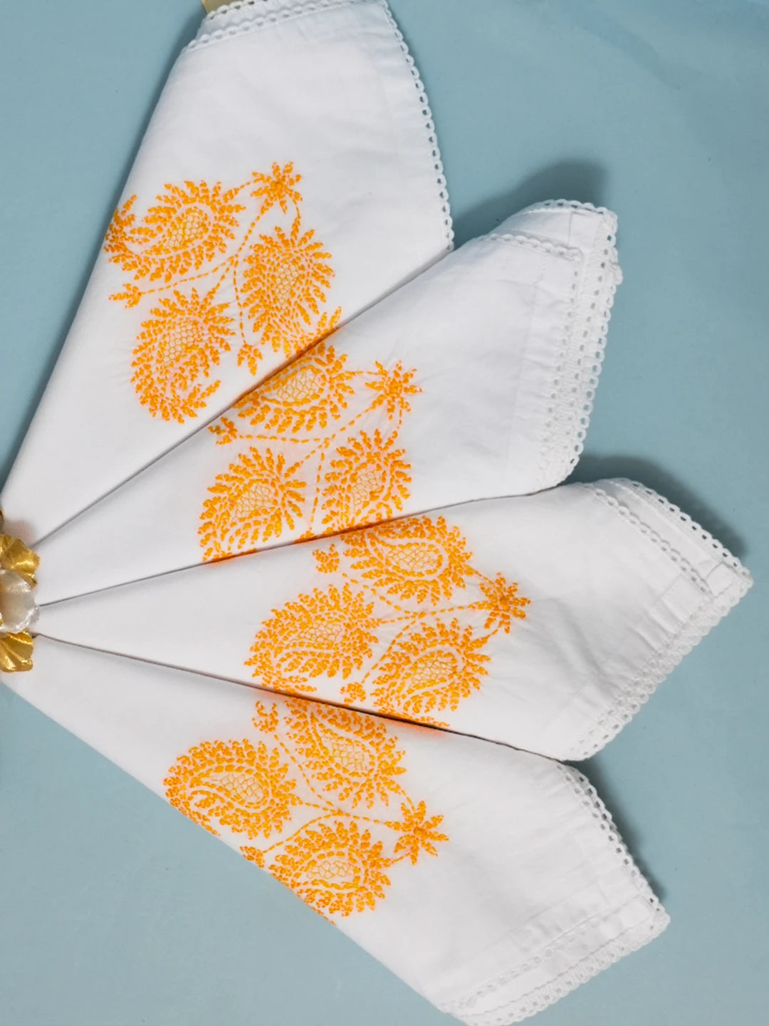 Ada Hand Embroidered White Cotton Lucknowi Chikankari Napkin Set 01A507456
