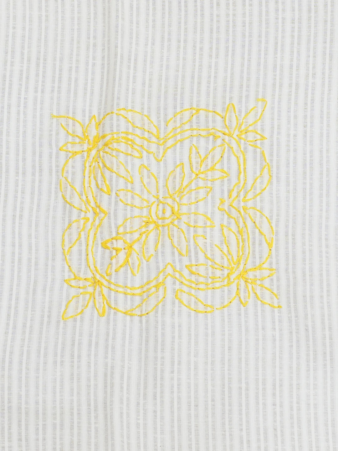 Ada Hand Embroidered White Cotton Lucknowi Chikankari Bed Sheet With Pillow And Cushion Cover Set 01A534145