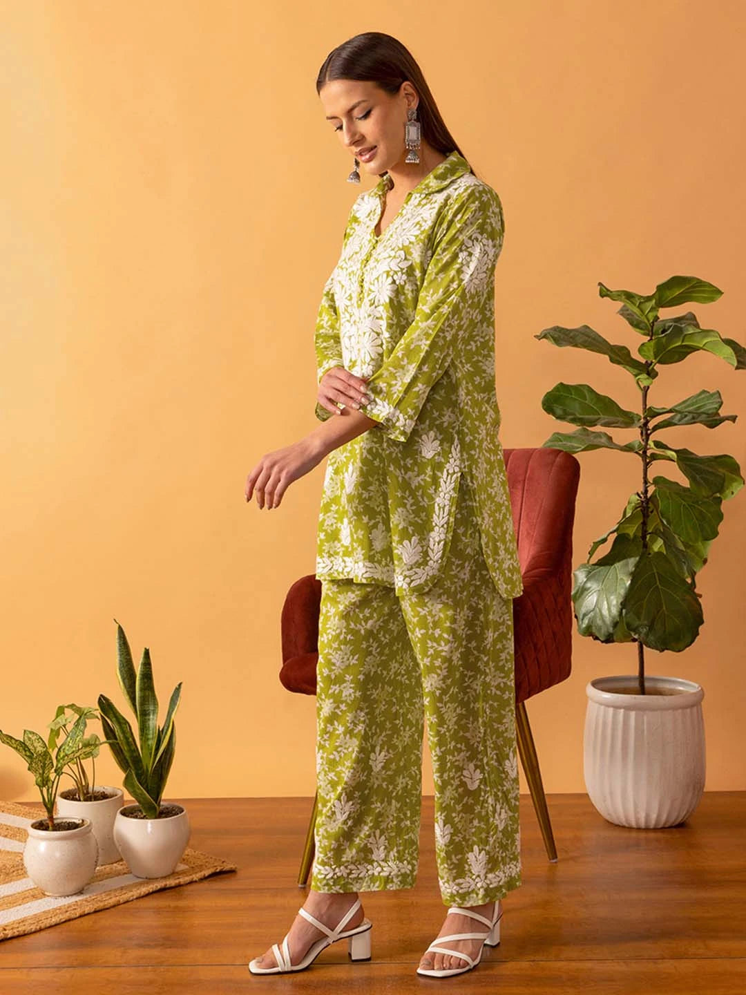 Ada Hand Embroidered Floral Printed Green Cotton Lucknowi Chikankari Co-Ord Set A811264
