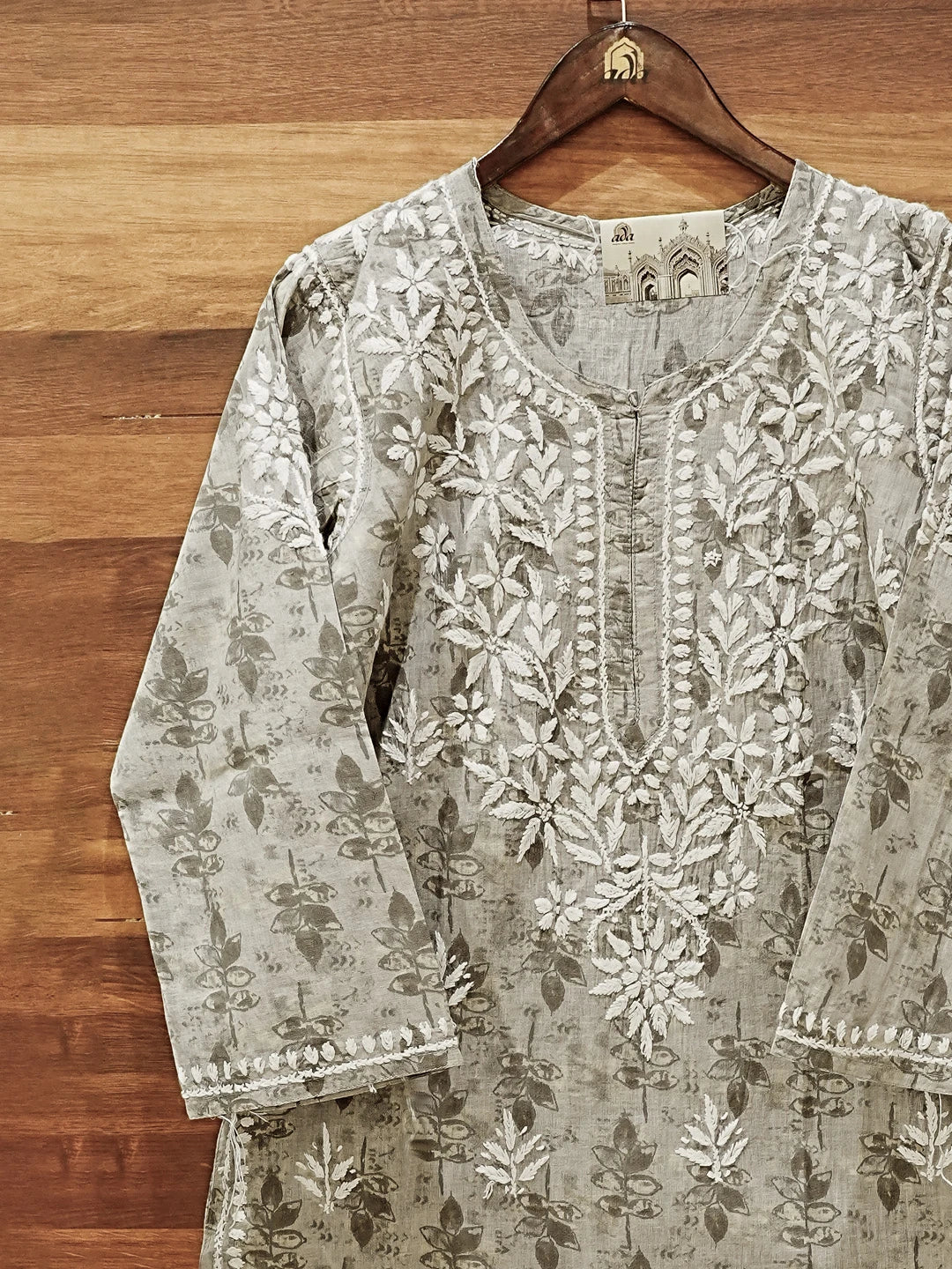 Ada Hand Embroidered Grey Cotton Lucknowi Chikankari Straight Kurta A411581