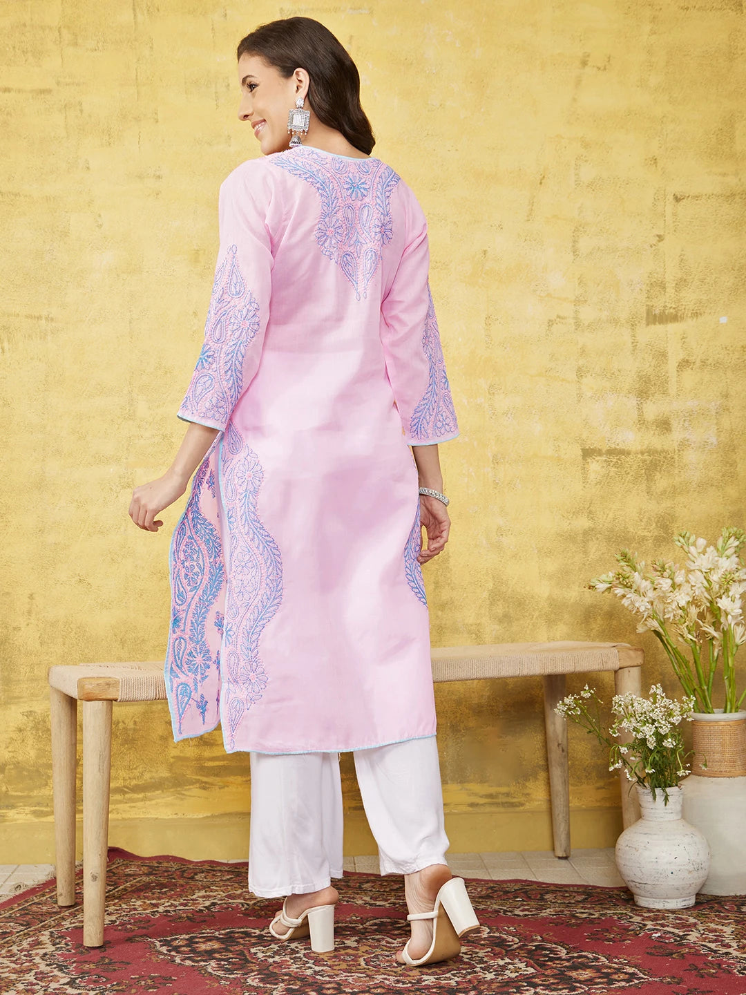 Ada Hand Embroidered Pink Cotton Lucknowi Chikankari Straight Kurta A100367