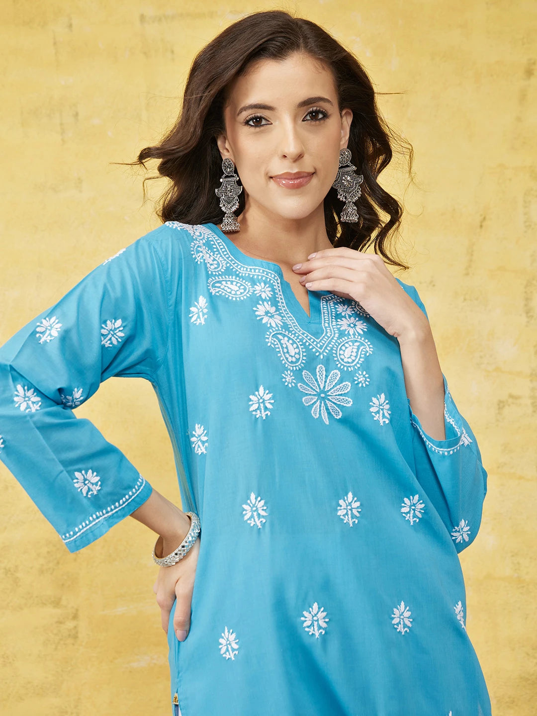 Ada Hand Embroidered Blue Cotton Lucknowi Chikankari Straight Kurta A411531