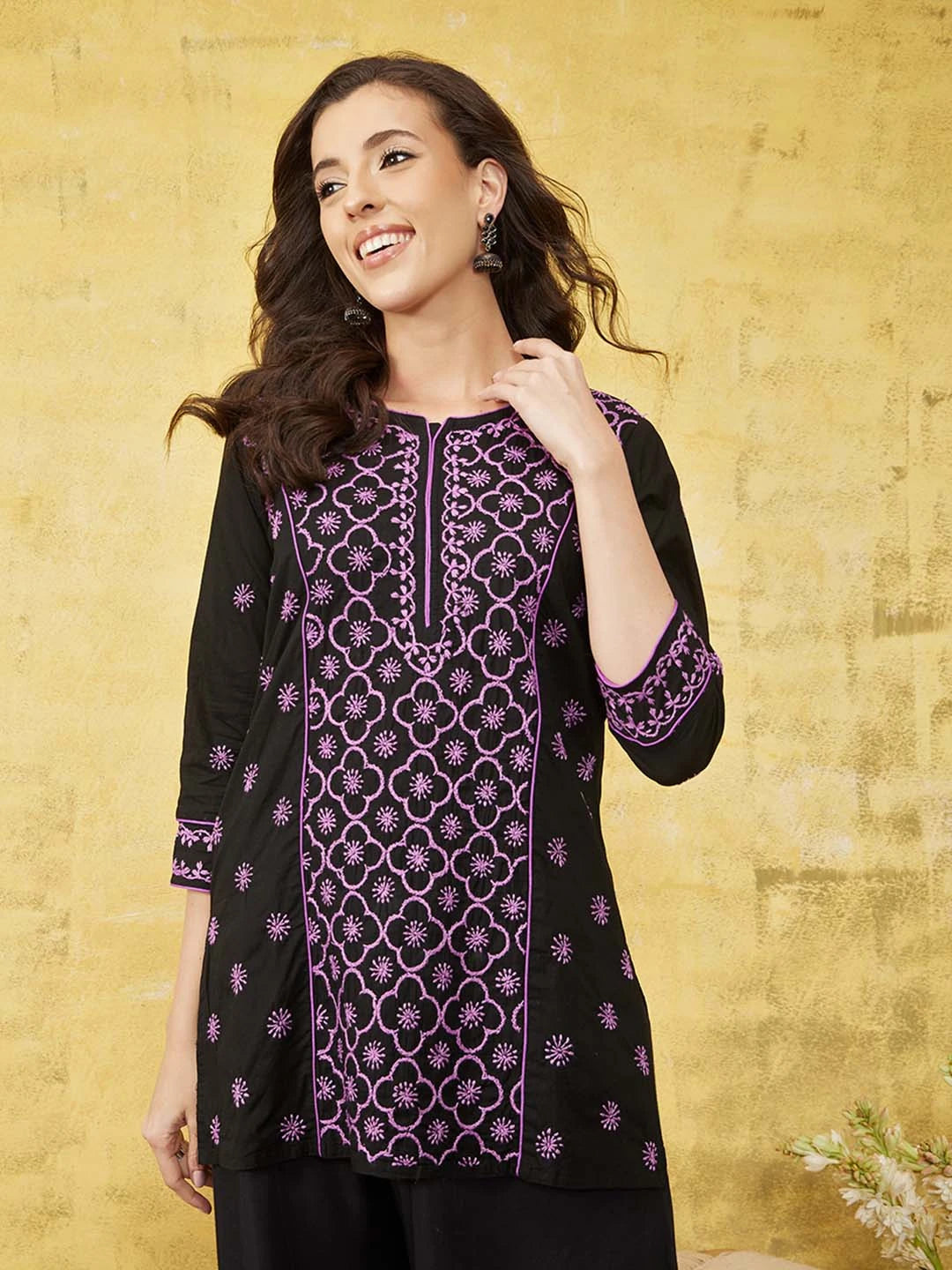 Ada Hand Embroidered Black Cotton Lucknowi Chikankari Straight Kurti A911370