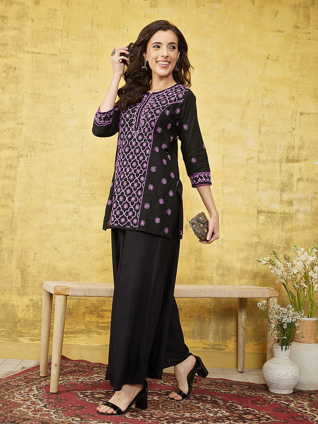 Ada Hand Embroidered Black Cotton Lucknowi Chikankari Straight Kurti A911370