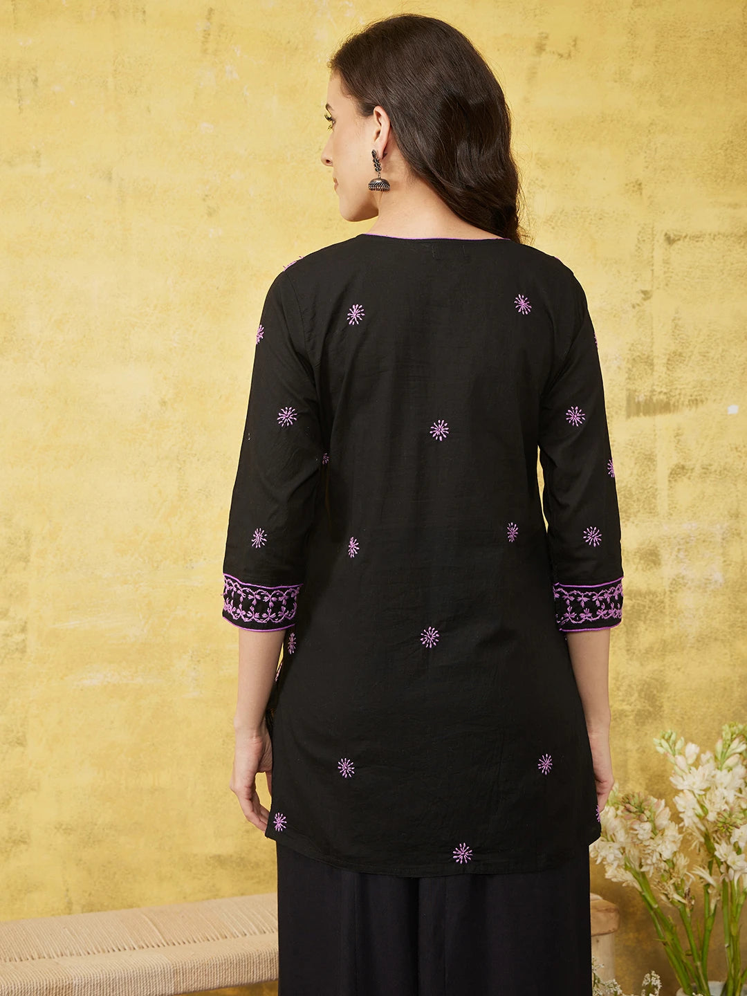 Ada Hand Embroidered Black Cotton Lucknowi Chikankari Straight Kurti A911370