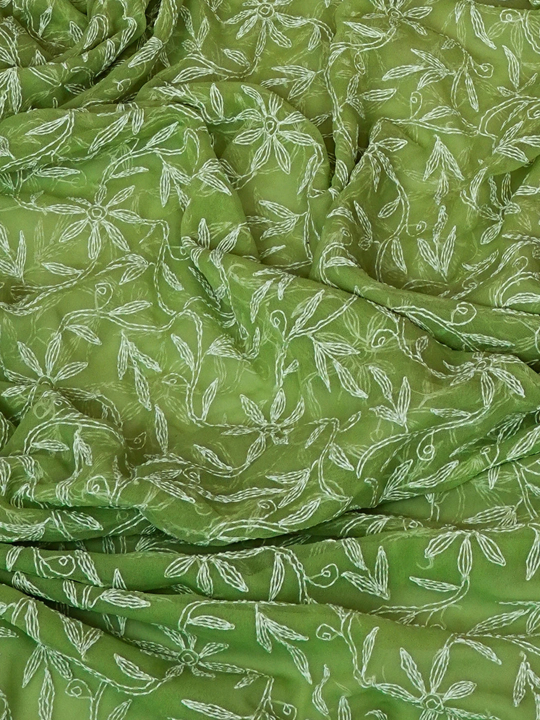 Ada Hand Embroidered Green Georgette Lucknowi Chikankari Saree With Blouse 01A565348