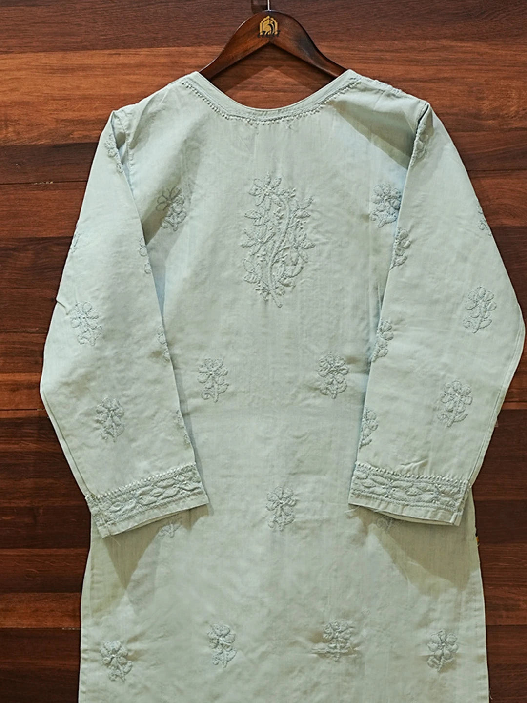 Ada Hand Embroidered Grey Cotton Lucknowi Chikankari Straight Kurta A411623