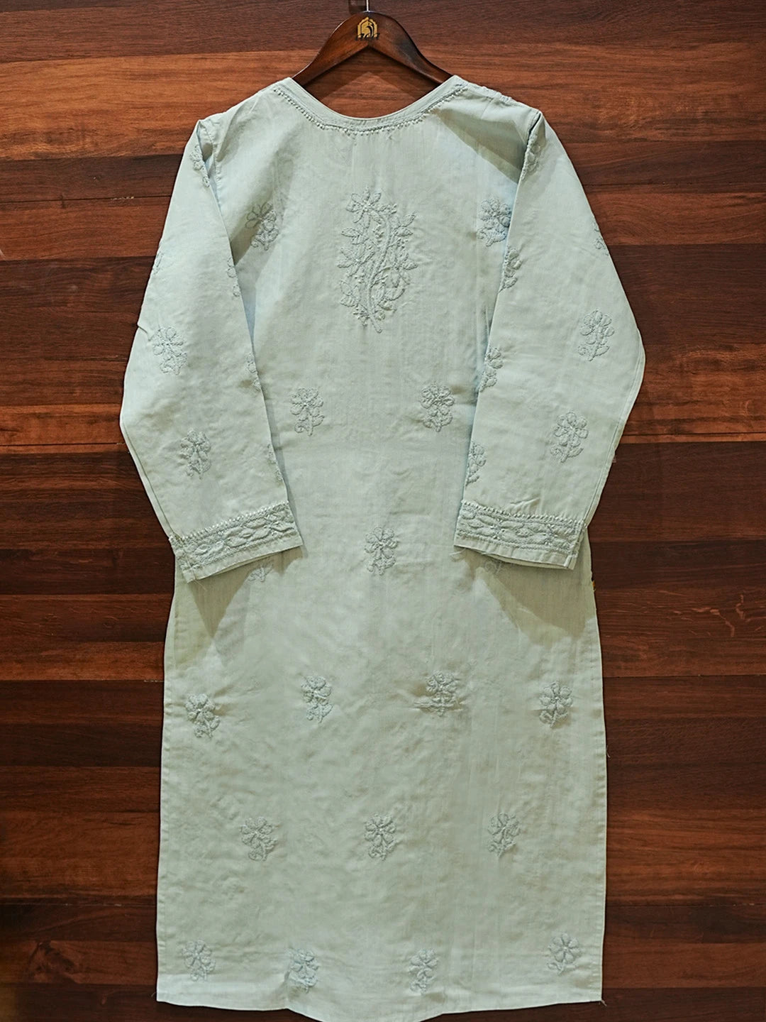 Ada Hand Embroidered Grey Cotton Lucknowi Chikankari Straight Kurta A411623
