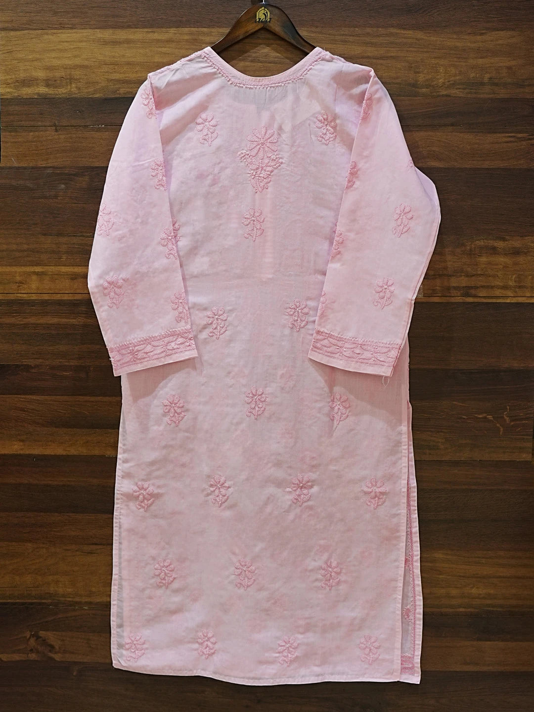 Ada Hand Embroidered Pink Cotton Lucknowi Chikankari Straight Kurta A411626