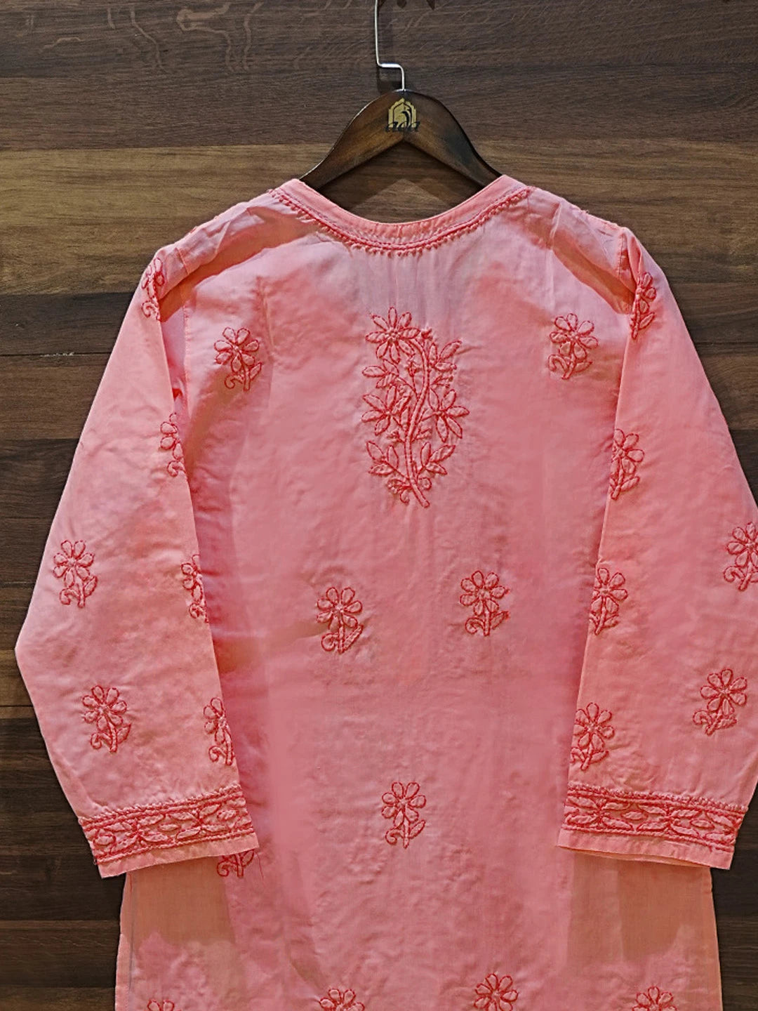 Ada Hand Embroidered Onion Pink Cotton Lucknowi Chikankari Straight Kurta A411624