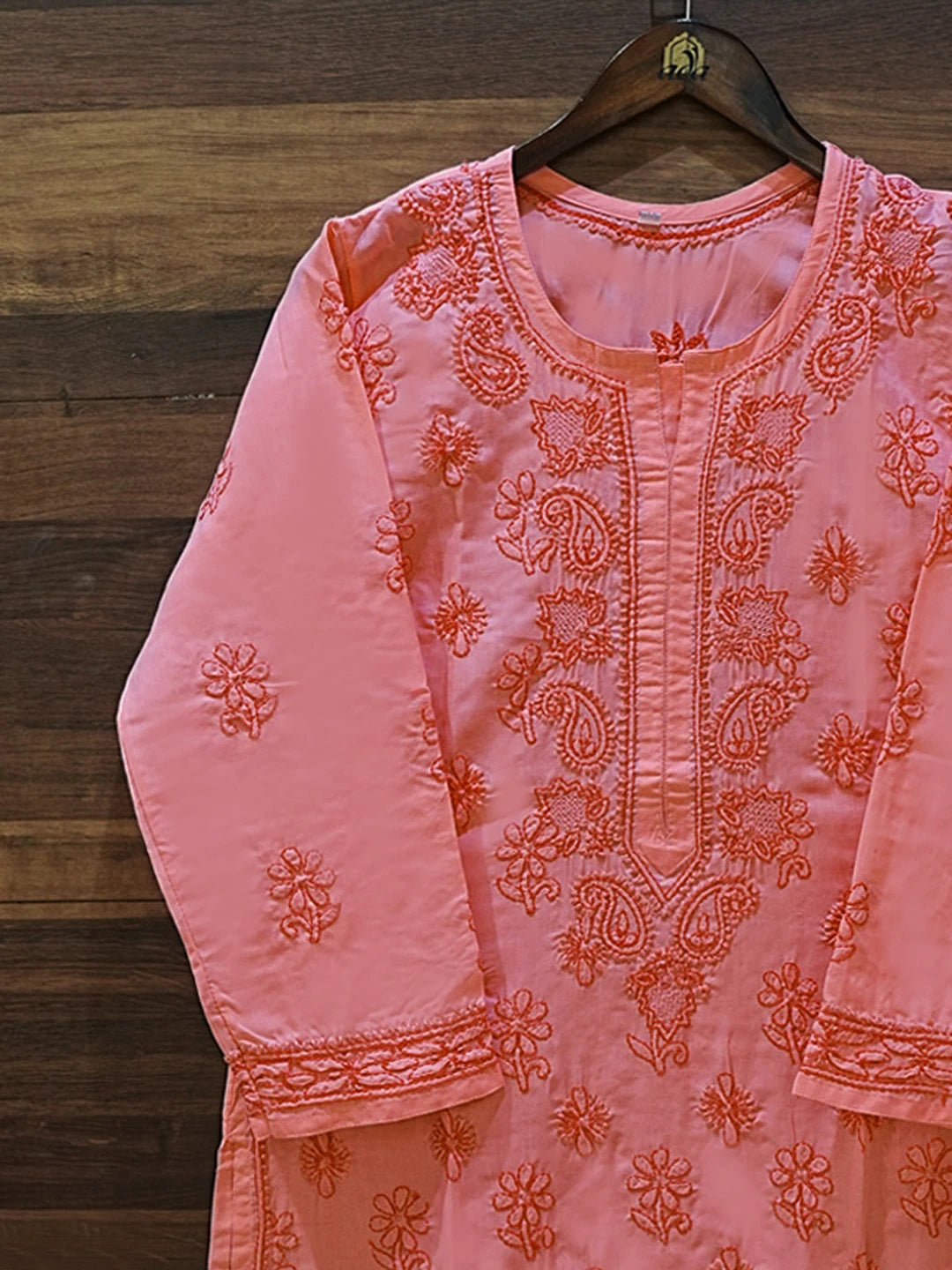 Ada Hand Embroidered Onion Pink Cotton Lucknowi Chikankari Straight Kurta A411624