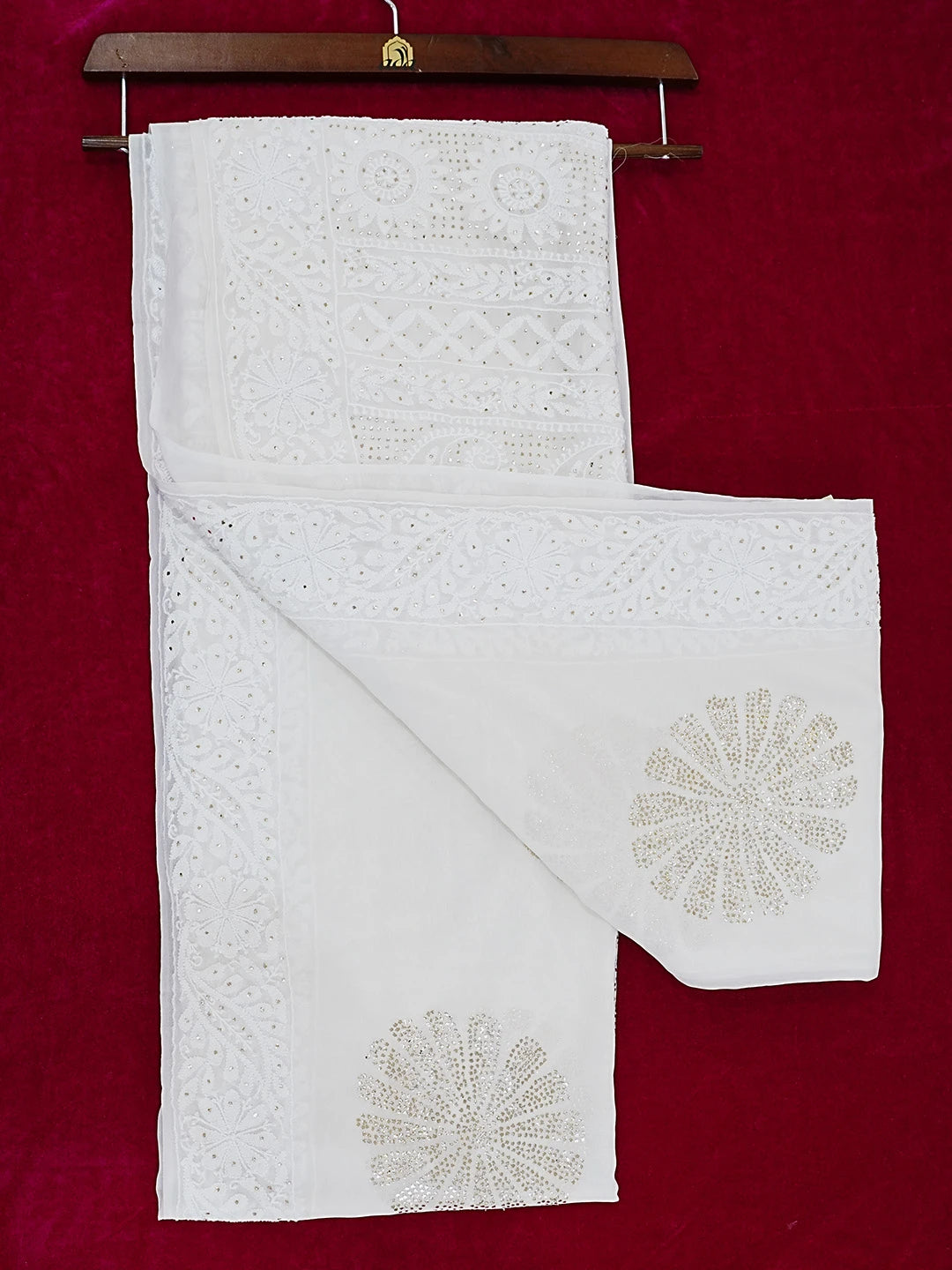 Ada Hand Embroidered Off White Pure Georgette Lucknowi Chikankari Saree/Blouse With Muqaish Work 01A523880