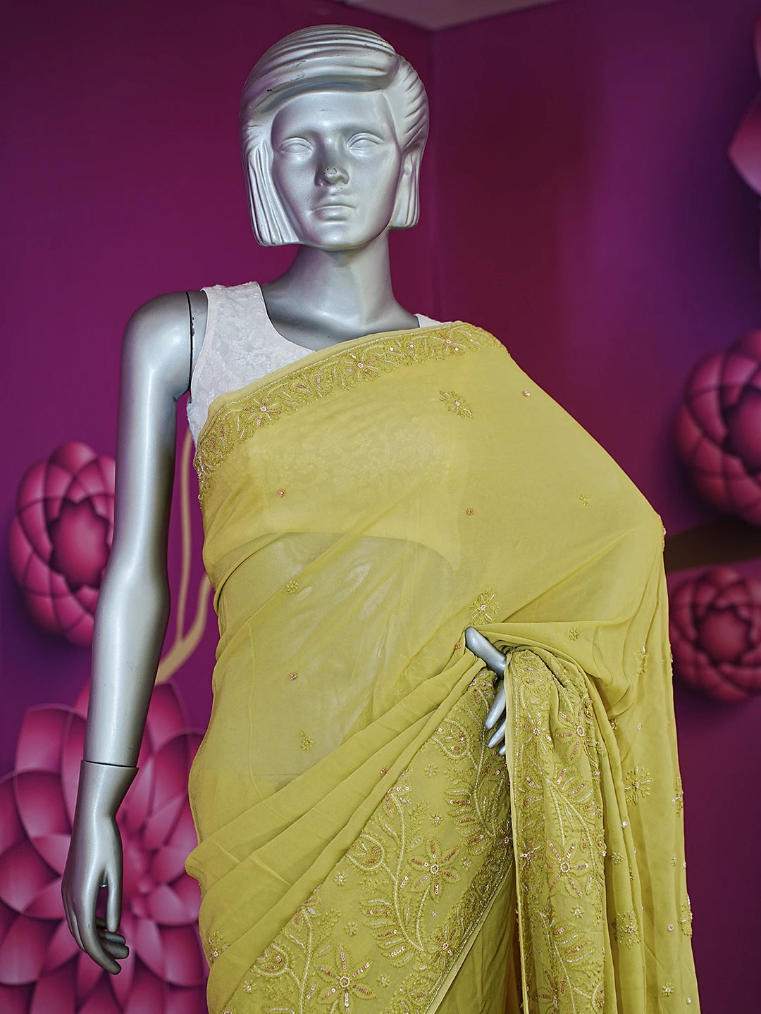Ada Hand Embroidered Mehndi Green Viscose Georgette Lucknowi Chikankari Saree With Blouse And Sequinned Work 01A454380