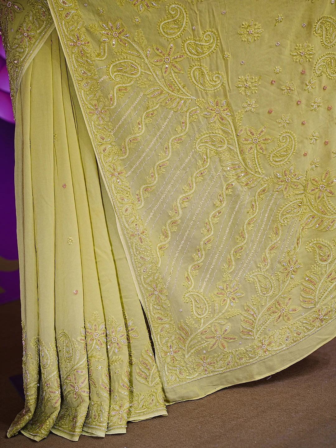 Ada Hand Embroidered Mehndi Green Viscose Georgette Lucknowi Chikankari Saree With Blouse And Sequinned Work 01A454380