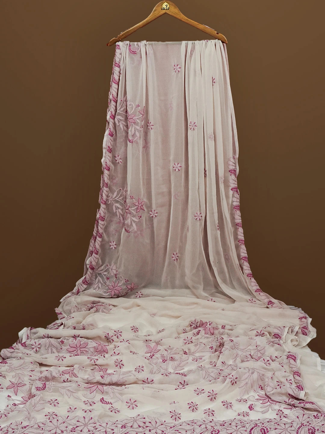 Ada Hand Embroidered Light Mauve Georgette Lucknowi Chikankari Saree With Blouse 01A573532