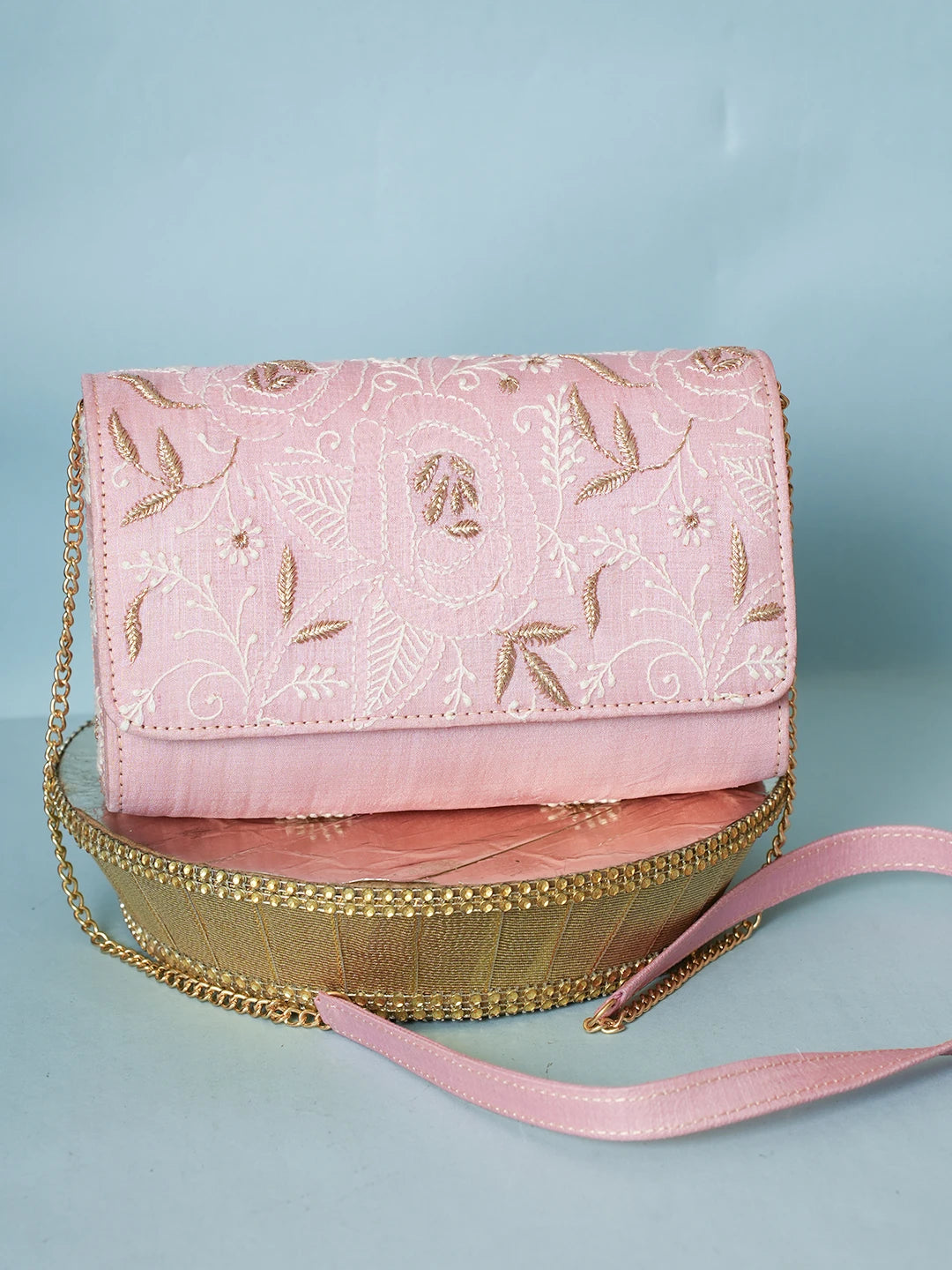 Ada Hand Embroidered Dusty Pink Silk Lucknowi Chikankari Clutch With Zari Work 01A578251