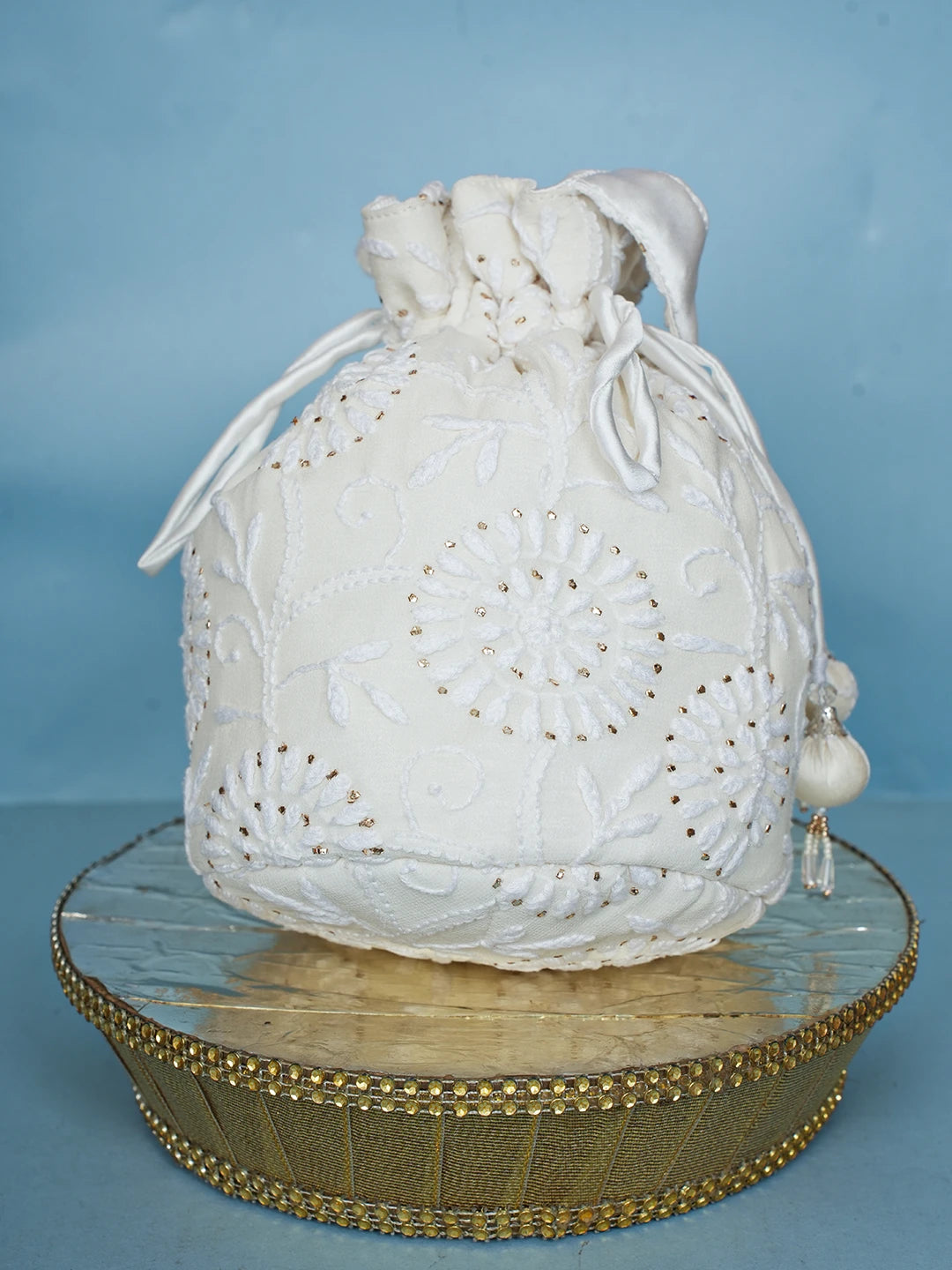 Ada Hand Embroidered White Georgette Lucknowi Chikankari Potli Bag With Muqaish Work 01A577820