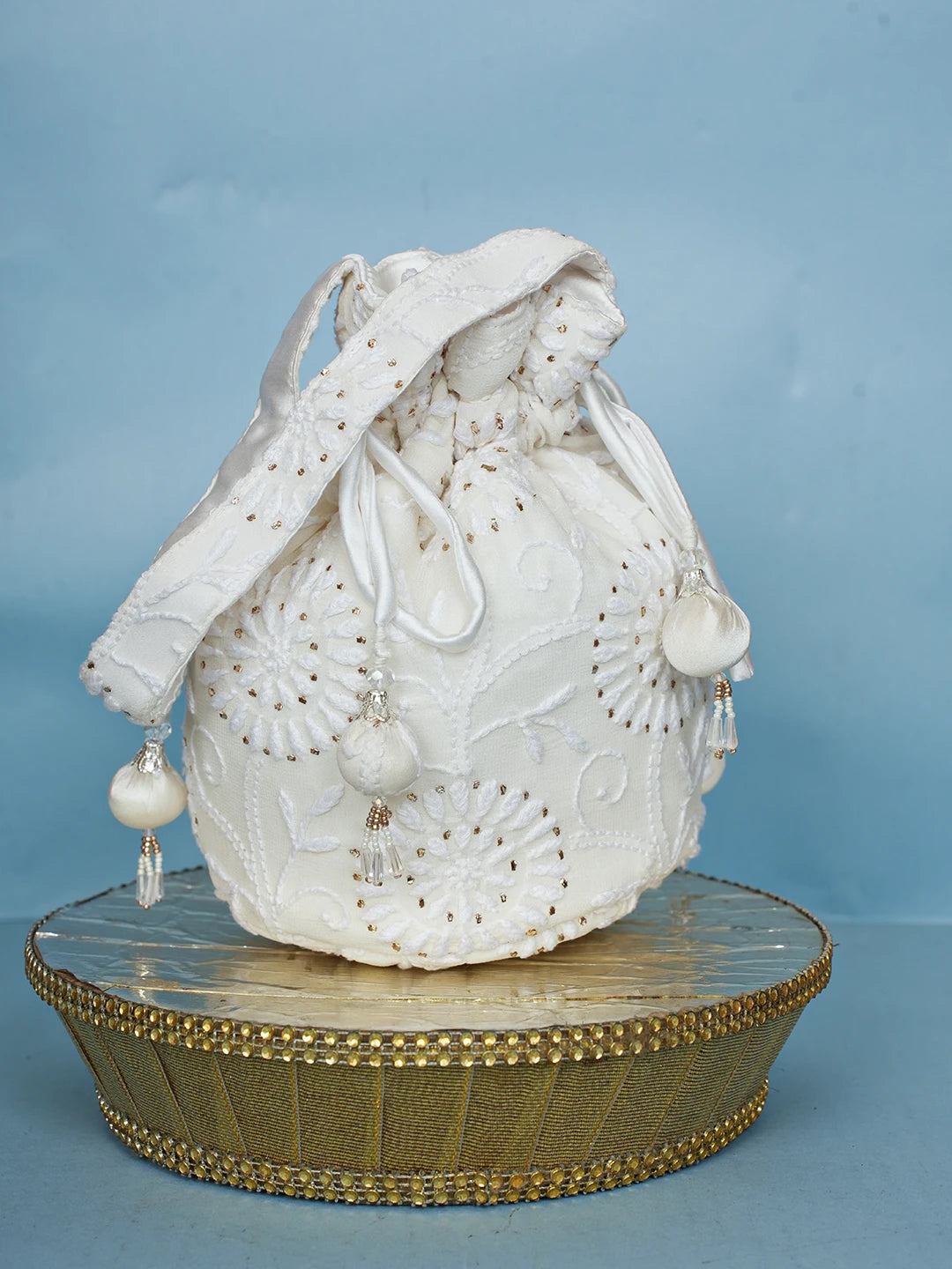 Ada Hand Embroidered White Georgette Lucknowi Chikankari Potli Bag With Muqaish Work 01A577820