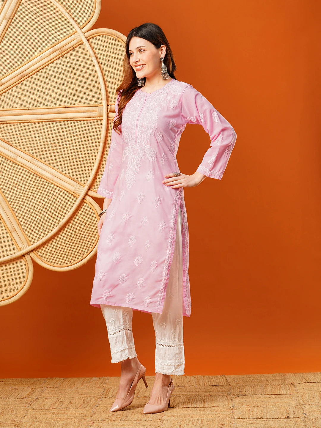 Ada Hand Embroidered Pink Cotton Lucknowi Chikankari Straight Kurta A411605