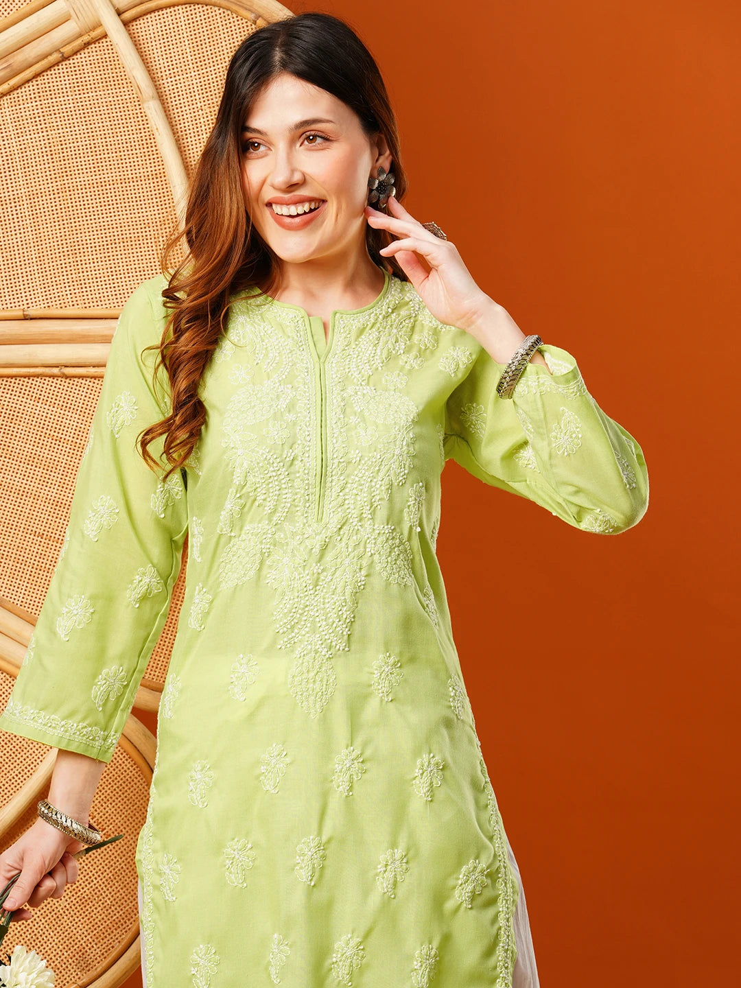 Ada Hand Embroidered Kelly Green Cotton Lucknowi Chikankari Straight Kurta A411603