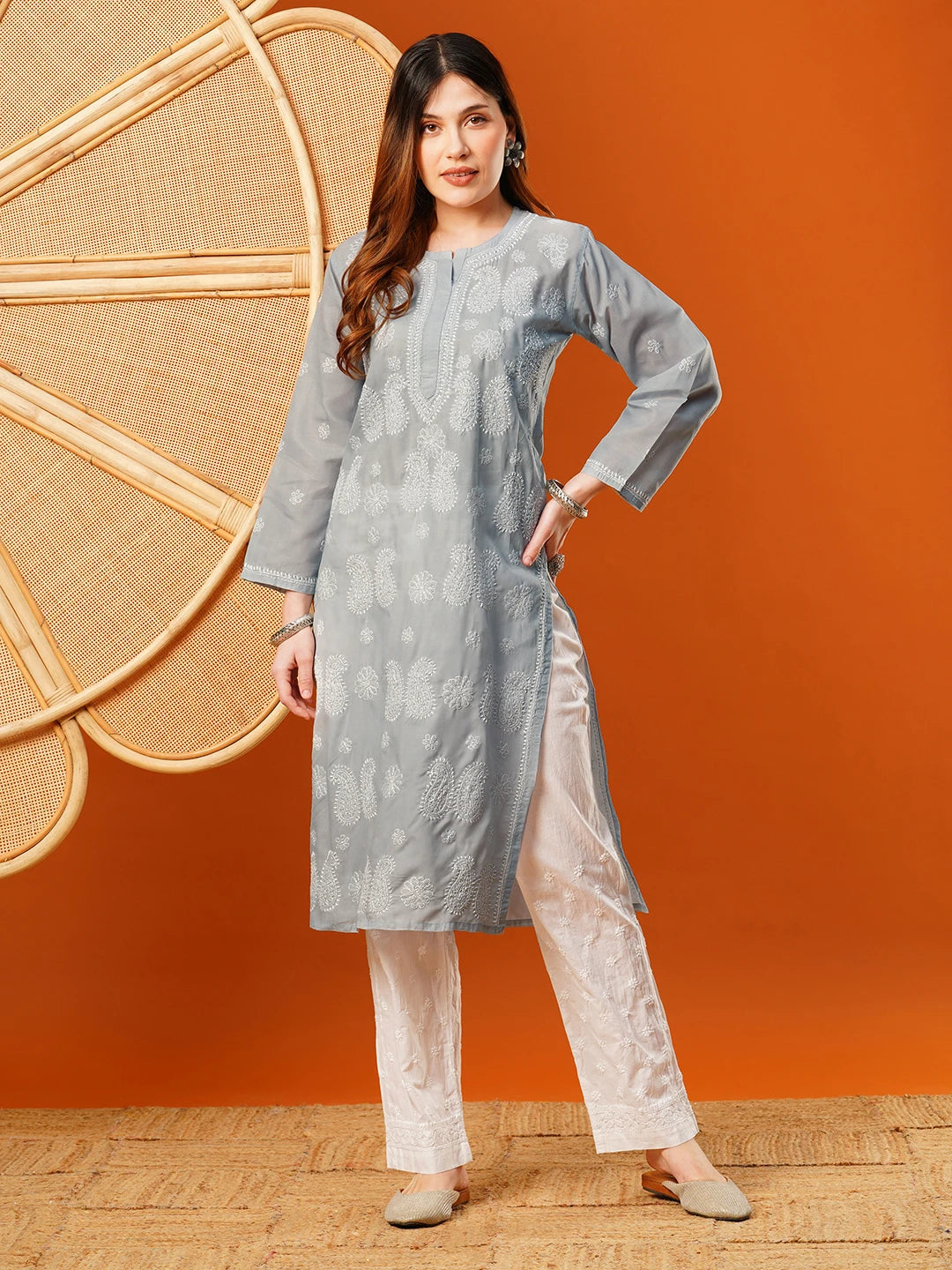 Ada Hand Embroidered Grey Cotton Lucknowi Chikankari Straight Kurta A411613