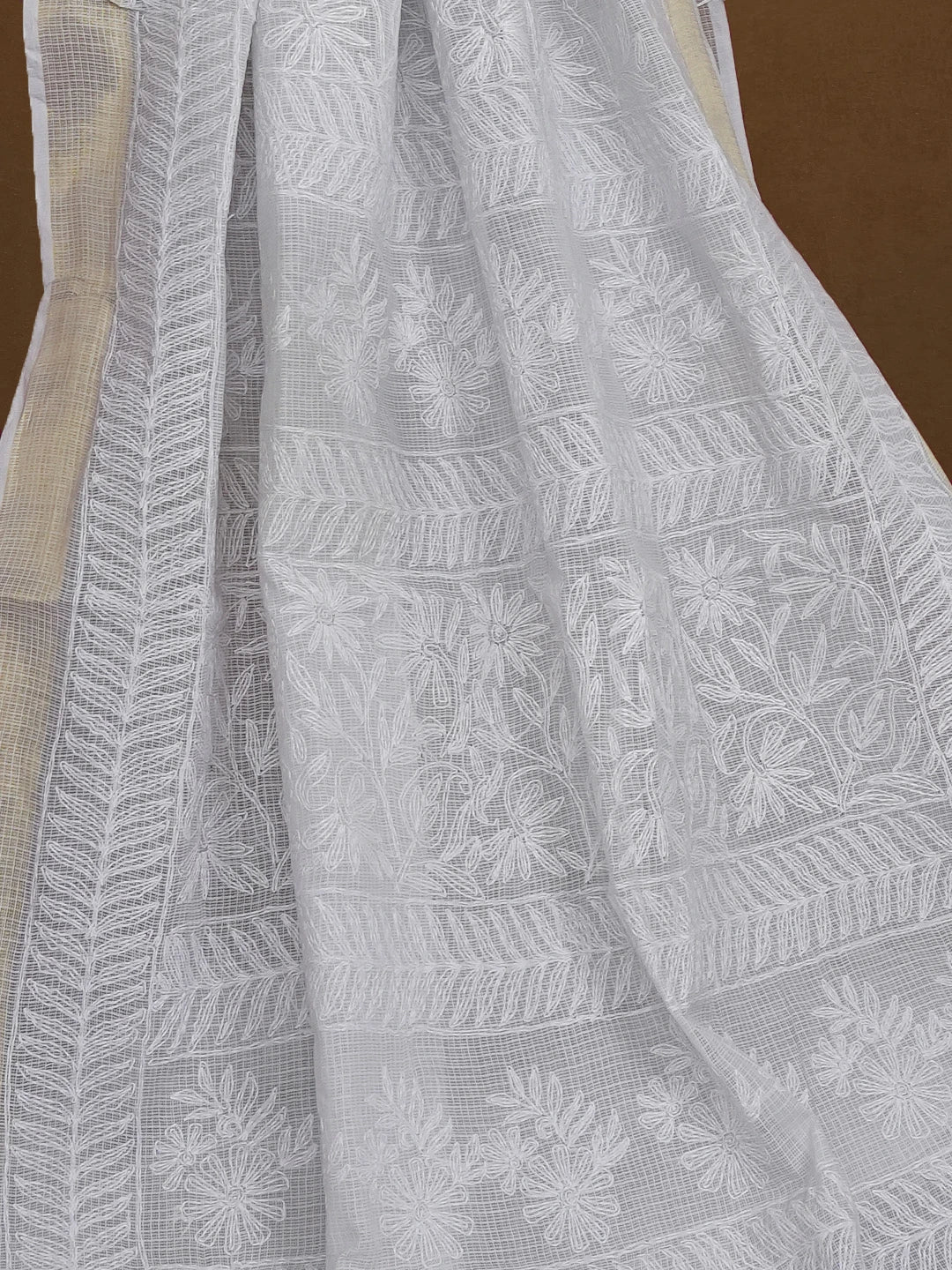 Ada Hand Embroidered Light Grey Kota Lucknowi Chikankari Saree With Blouse 01A590996
