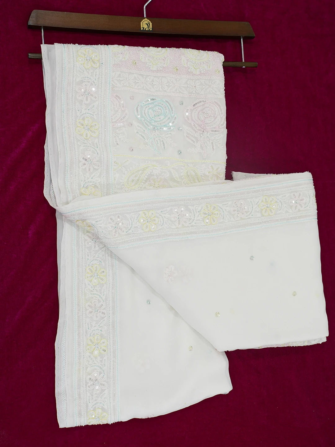 Ada Hand Embroidered White Organza Lucknowi Chikankari Saree and Blouse With Pearl Work 01A558001