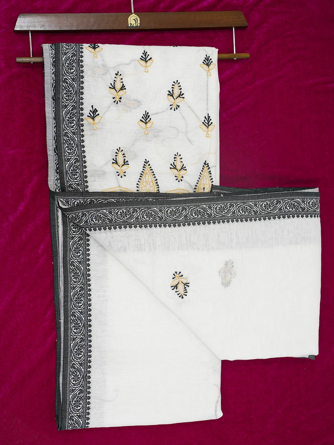 Ada Hand Embroidered White Tissue Lucknowi Chikankari Saree With Blouse 01A575516
