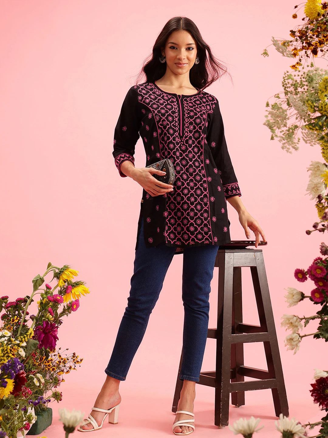 Ada Hand Embroidered Black Cotton Lucknowi Chikankari Straight Kurti A911371