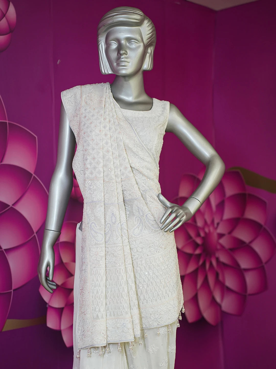 Ada Hand Embroidered Off White Pure Georgette Lucknowi Chikankari Saree/Blouse With Cutdana Work 01A512974