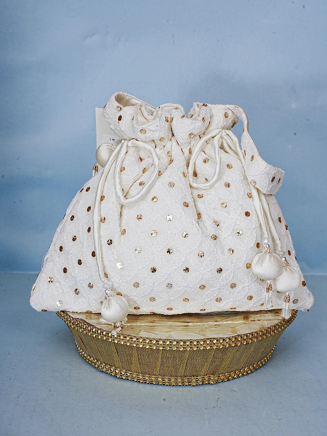 Ada Hand Embroidered White Pure Georgette Lucknowi Chikankari Potli Bag With Muqaish Work 01A584827