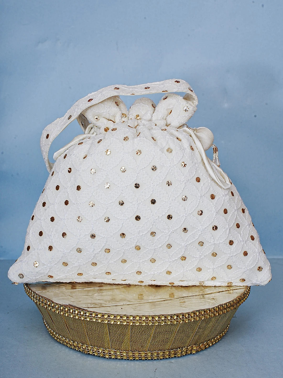 Ada Hand Embroidered White Pure Georgette Lucknowi Chikankari Potli Bag With Muqaish Work 01A584827