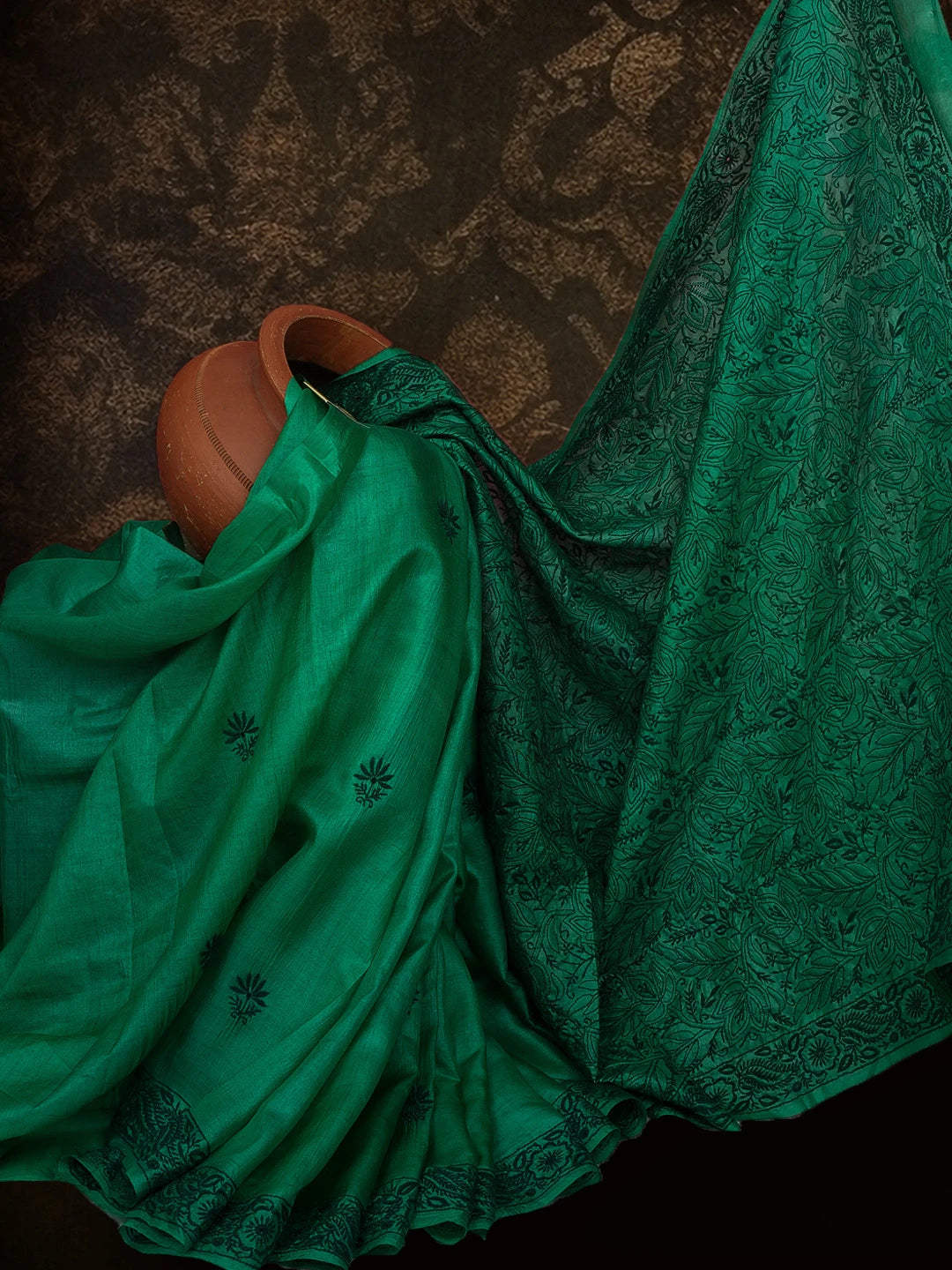 Ada Hand Embroidered Green Silk Lucknowi Chikankari Saree With Blouse 01A591613