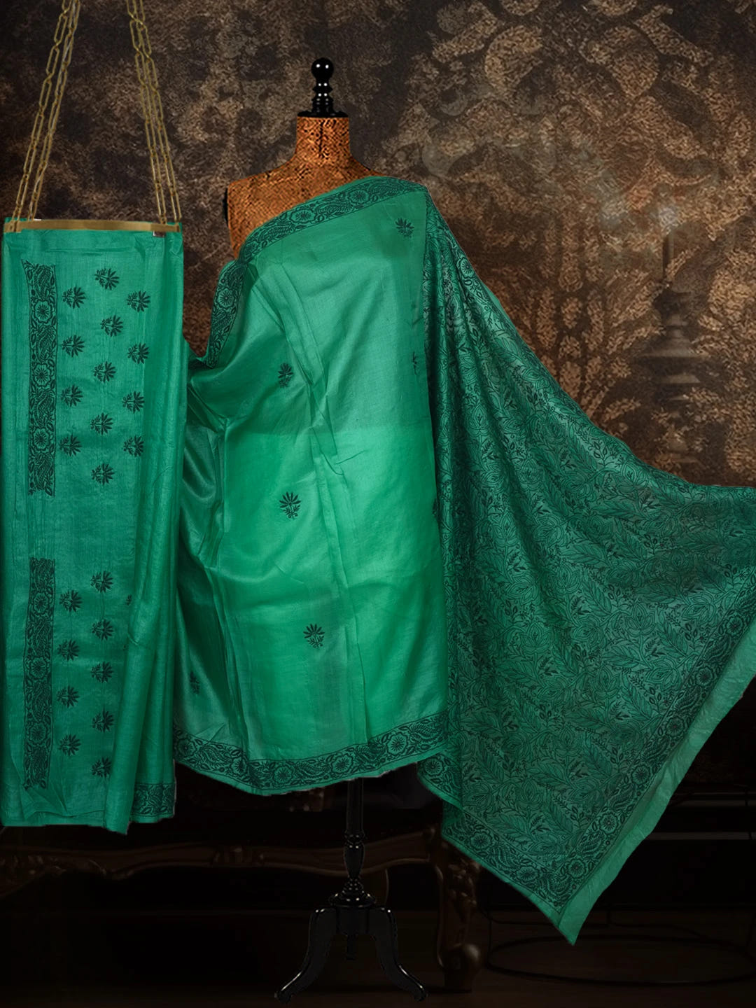 Ada Hand Embroidered Green Silk Lucknowi Chikankari Saree With Blouse 01A591613