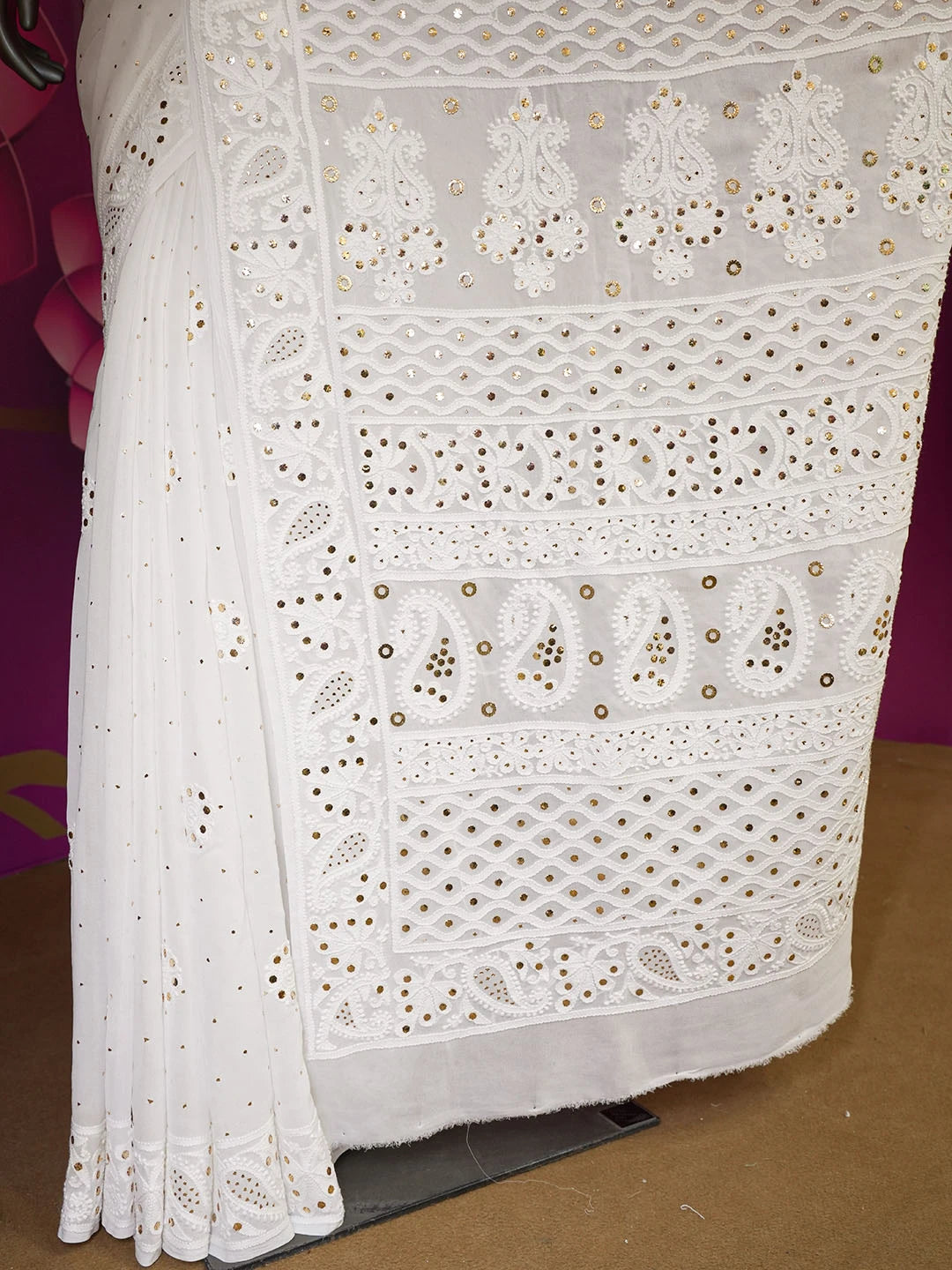 Ada Hand Embroidered Snow White Viscose Georgette Lucknowi Chikankari Saree With Blouse And Muqaish Work 01A554802