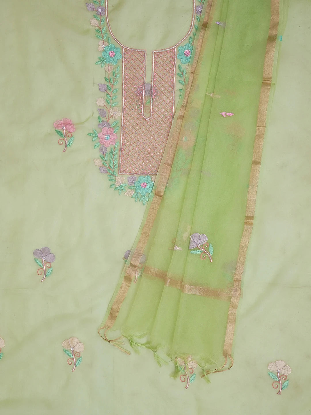 Ada Hand Embroidered Green Organza Lucknowi Chikankari Unstitched Kurta Dupatta Set With Parsi Work 01A582337