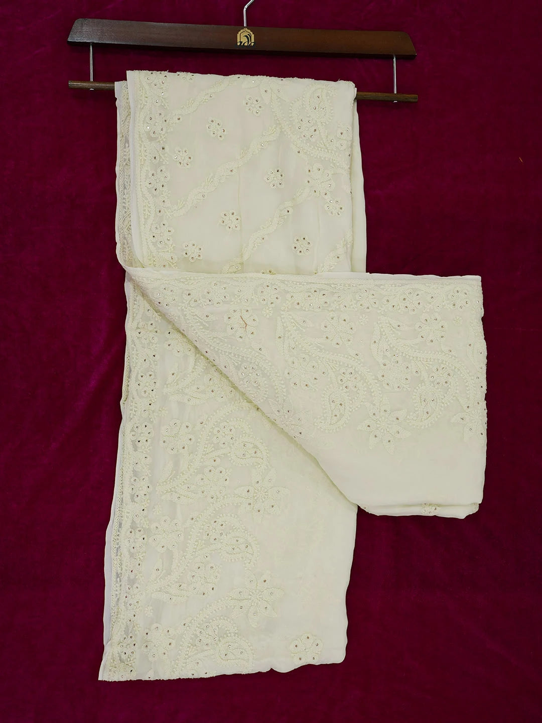 Ada Hand Embroidered Cornsilk White Viscose Georgette Lucknowi Chikankari Saree With Blouse And Muqaish Work 01A585064